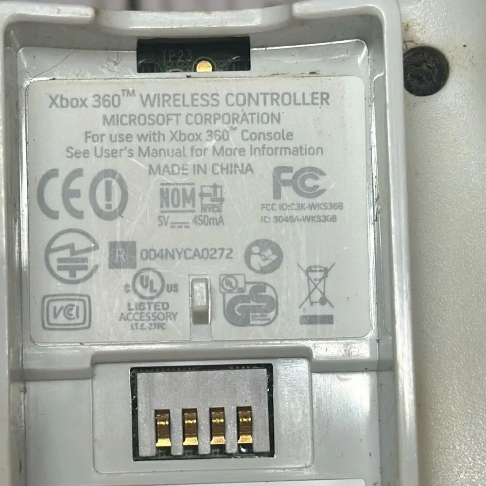 Microsoft Xbox 360 Wireless Controller White TESTED‎ Genuine OEM set of 2